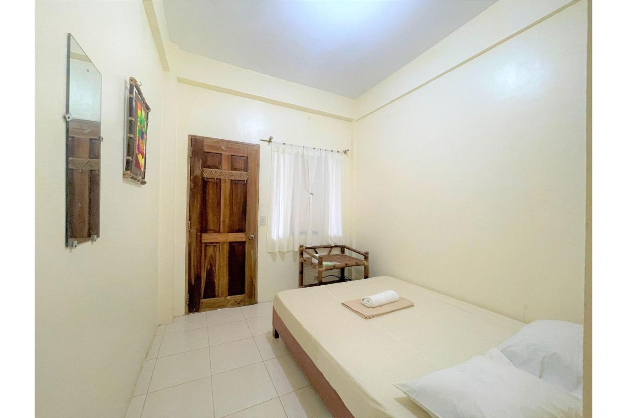 Oyo 876 Escurel Boracay Hotel Manoc-Manoc